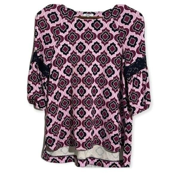 Crown & Ivy Pink and Navy top with bell sleeves Petite Medium - Picture 1 of 10